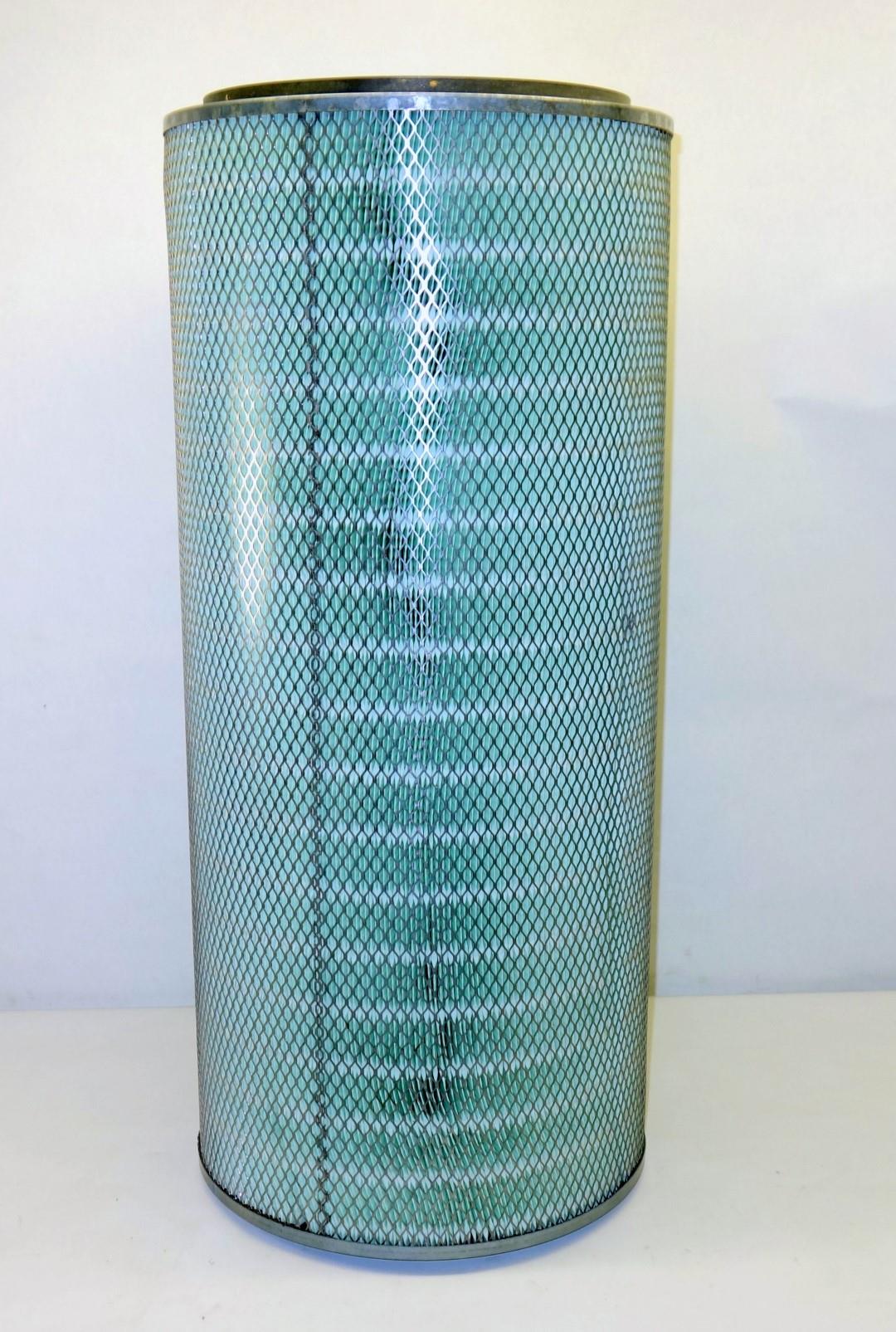 FM-222 | 2940-01-361-2407 Air Filter for LMTV M1078 and FMTV M1083 NOS (3).JPG