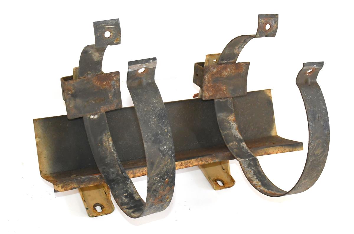 COM-5969 | COM-5959 Muffler Exhaust Bracket (1).JPG