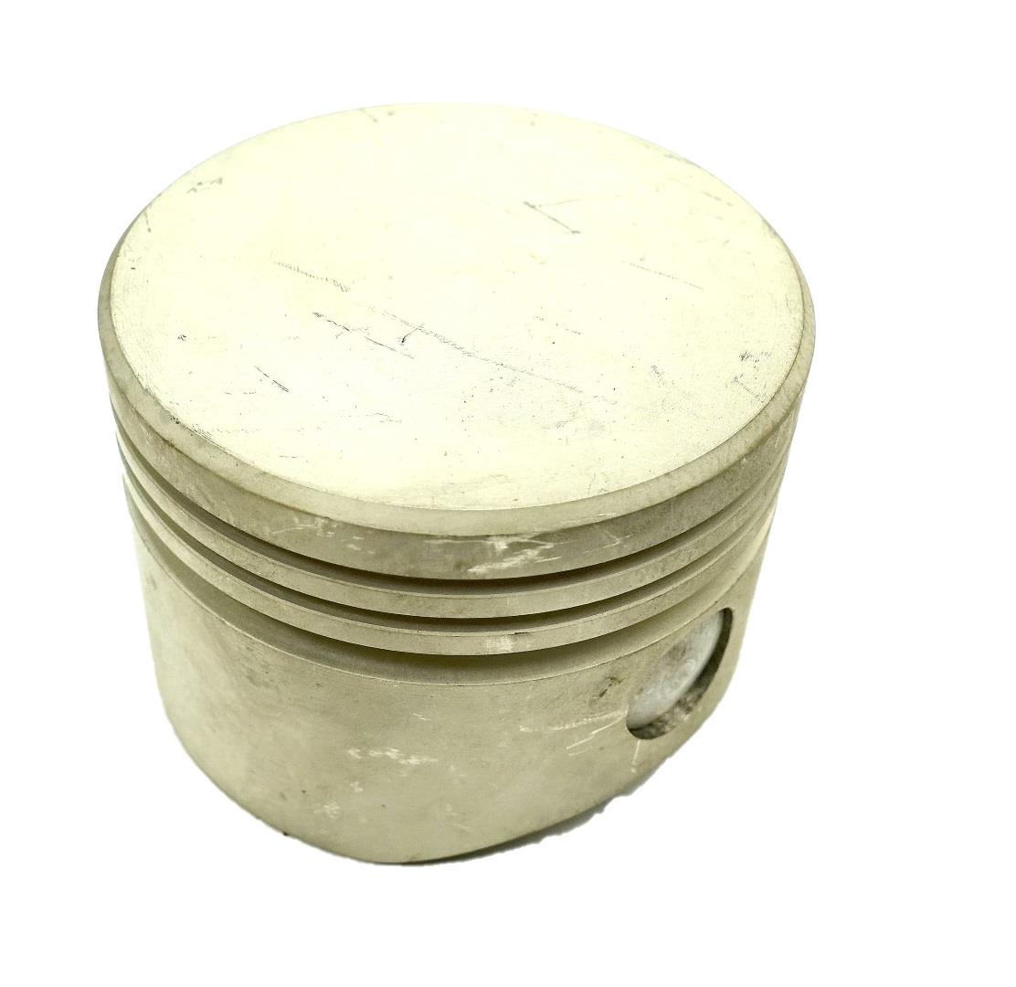 MU-119 | MU-119 Piston with Wrist Pin Mule M274 NOS (14) (Large).JPG