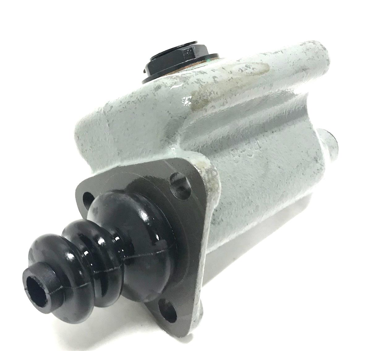 TR-243 | TR-243  Brake Master Cylinder 1 12 ton Trailer (2).jpg